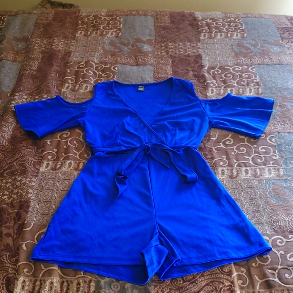 Romper Beautiful Royal Blue  Sz M  (fits like a Sm).